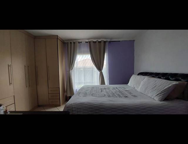 3 BEDROOM HOUSE FOR SALE IN THE ORCHARDS